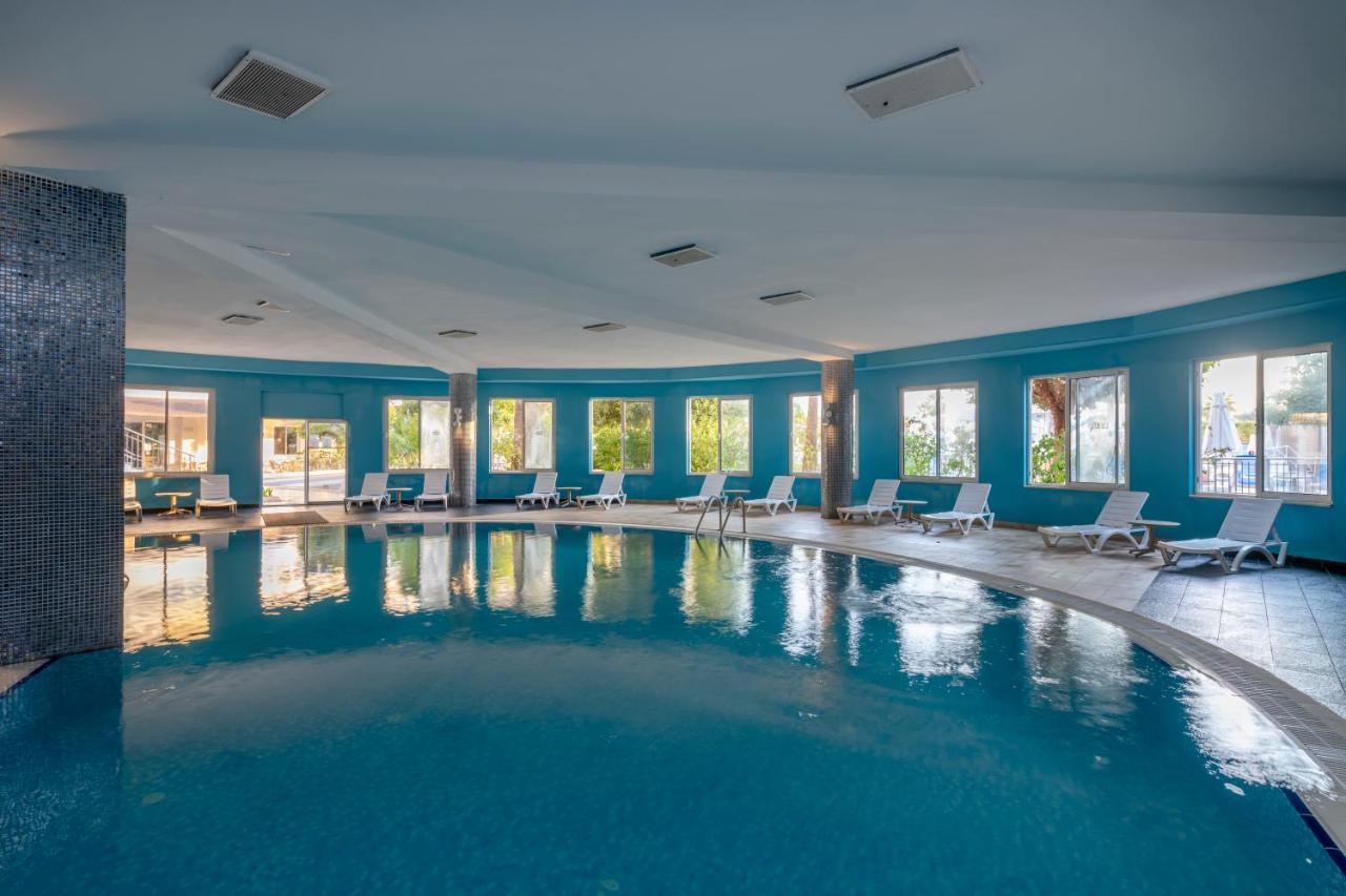 Lake River Side Hotel Spa Экстерьер фото